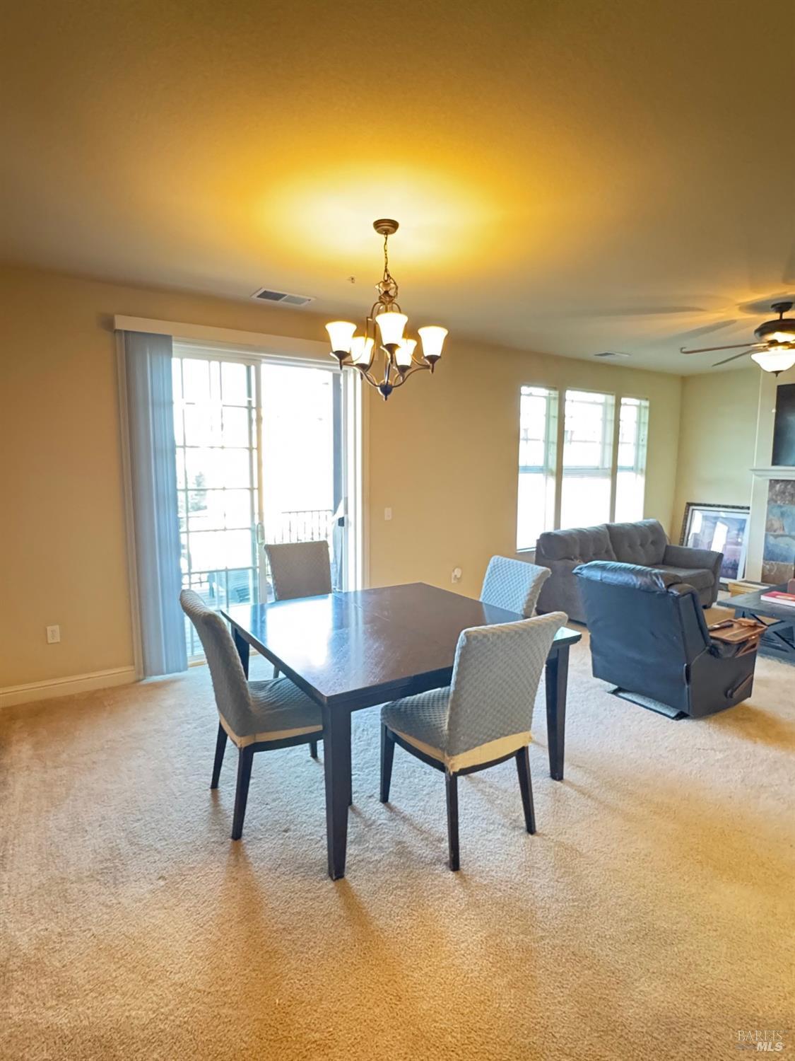 202 Johnson Street Windsor, CA 95492 - Photo 3 of 20