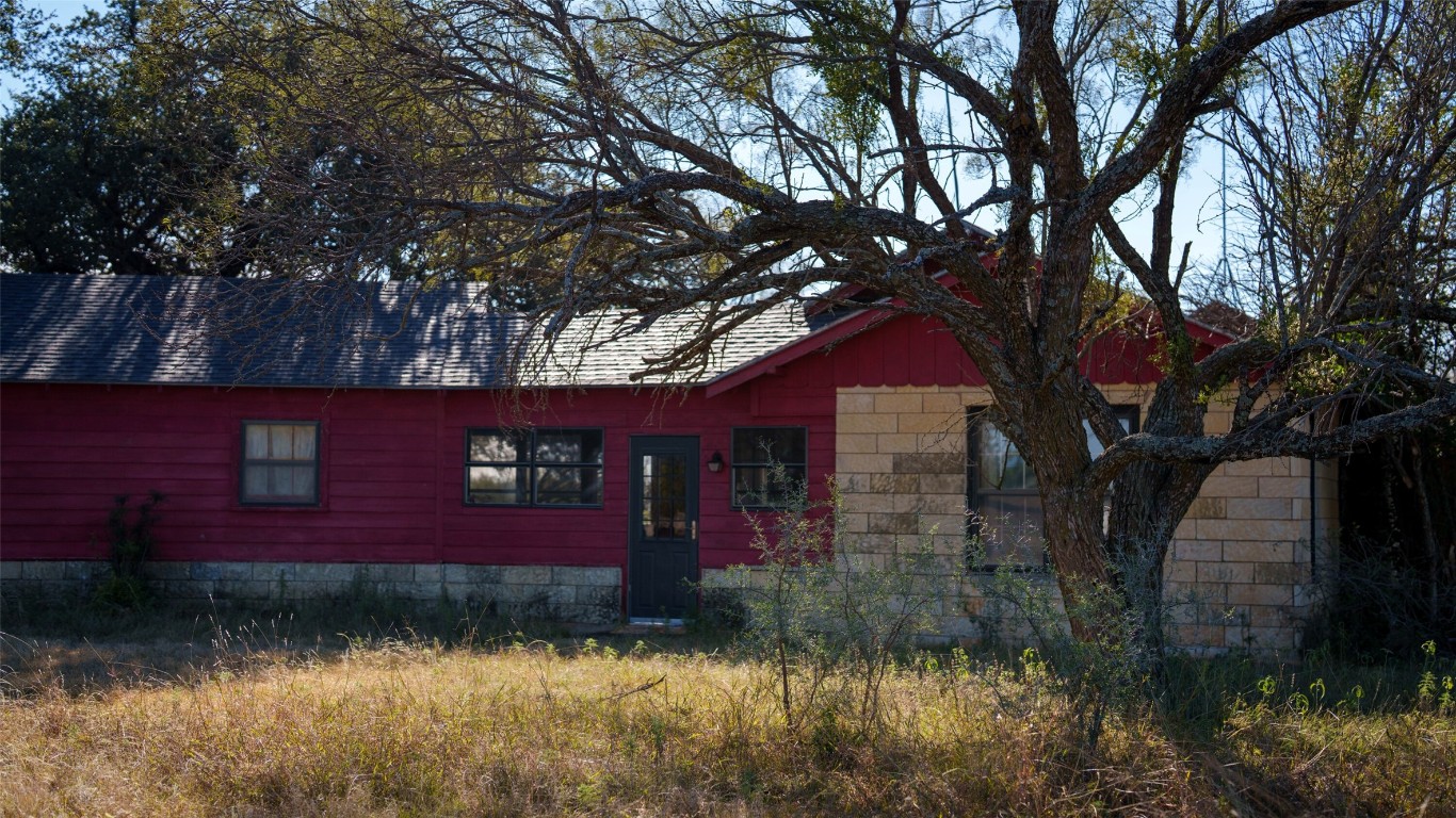 532 County Road 468 Rochelle, TX 76872 - Photo 11 of 39 View of property exterior