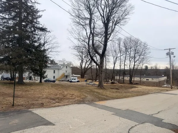 $200,000 | 963 Main Street, Leicester, MA 01524