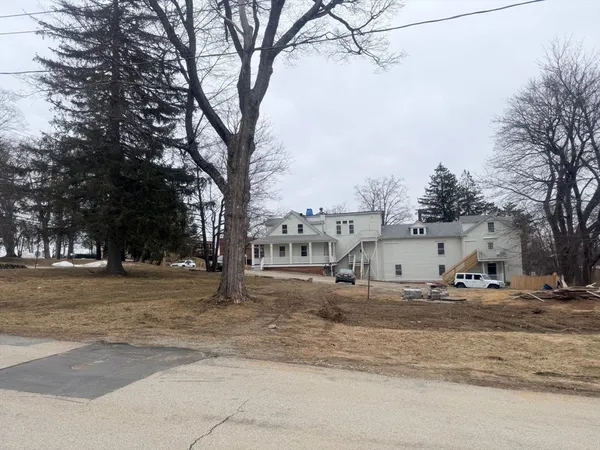 $200,000 | 963 Main Street, Leicester, MA 01524