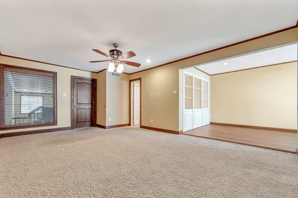 $2,850 | 516 South Post Oak Lane, Unit 18, Houston, TX 77056