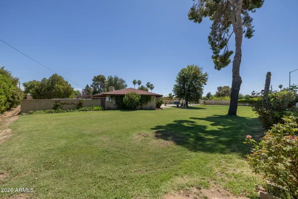 $684,900 | 1725 North Lindsay Road, Mesa, AZ 85213