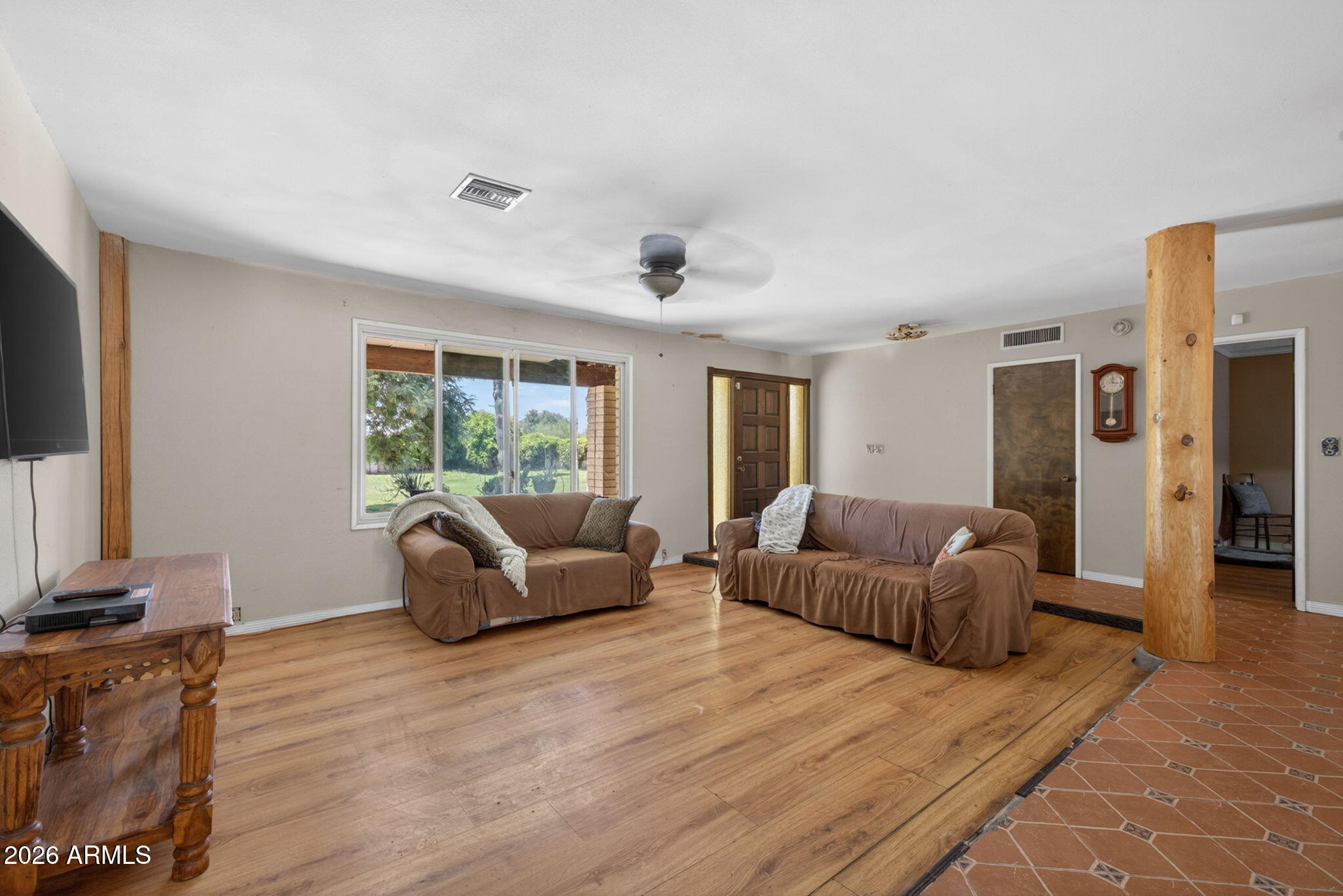 1725 North Lindsay Road Mesa, AZ 85213 - Photo 19 of 72 19-web-or-mls-1725 N. Lindsay Rd-19