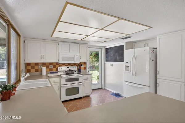 $684,900 | 1725 North Lindsay Road, Mesa, AZ 85213