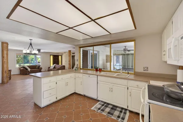 $684,900 | 1725 North Lindsay Road, Mesa, AZ 85213