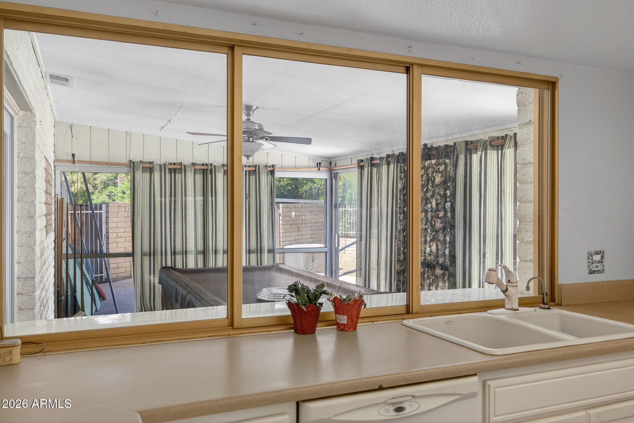 1725 North Lindsay Road Mesa, AZ 85213 - Photo 29 of 72 29-web-or-mls-1725 N. Lindsay Rd-29