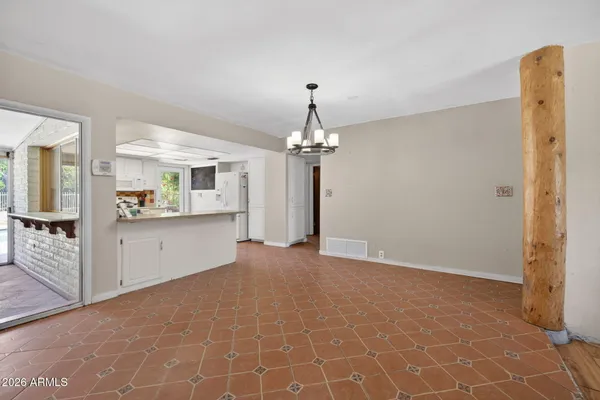 $684,900 | 1725 North Lindsay Road, Mesa, AZ 85213