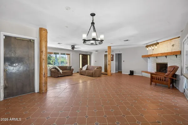 $684,900 | 1725 North Lindsay Road, Mesa, AZ 85213