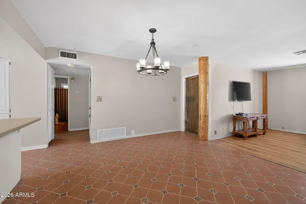 $684,900 | 1725 North Lindsay Road, Mesa, AZ 85213