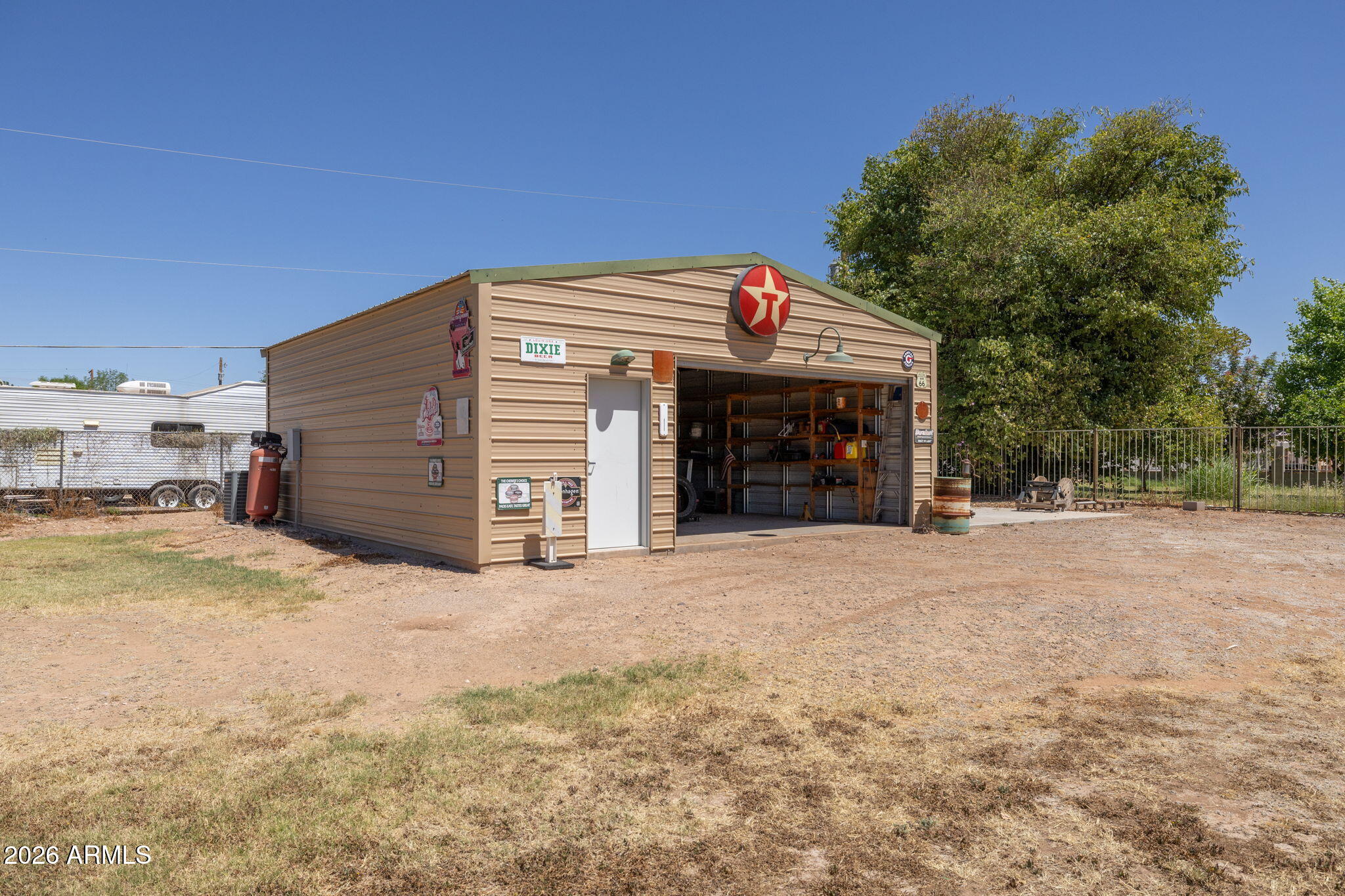 1725 North Lindsay Road Mesa, AZ 85213 - Photo 62 of 72 62-web-or-mls-1725 N. Lindsay Rd-62