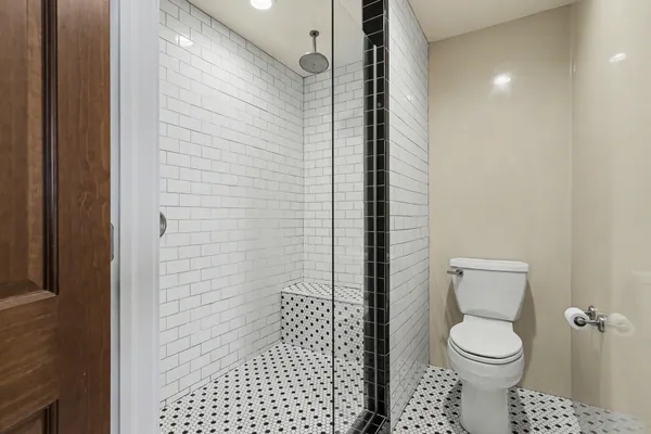 $324,900 | 533 Columbia Avenue, Unit 107, Holland, MI 49423