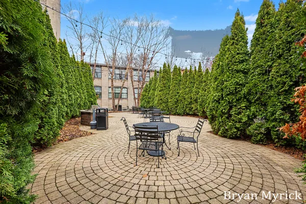 $324,900 | 533 Columbia Avenue, Unit 107, Holland, MI 49423