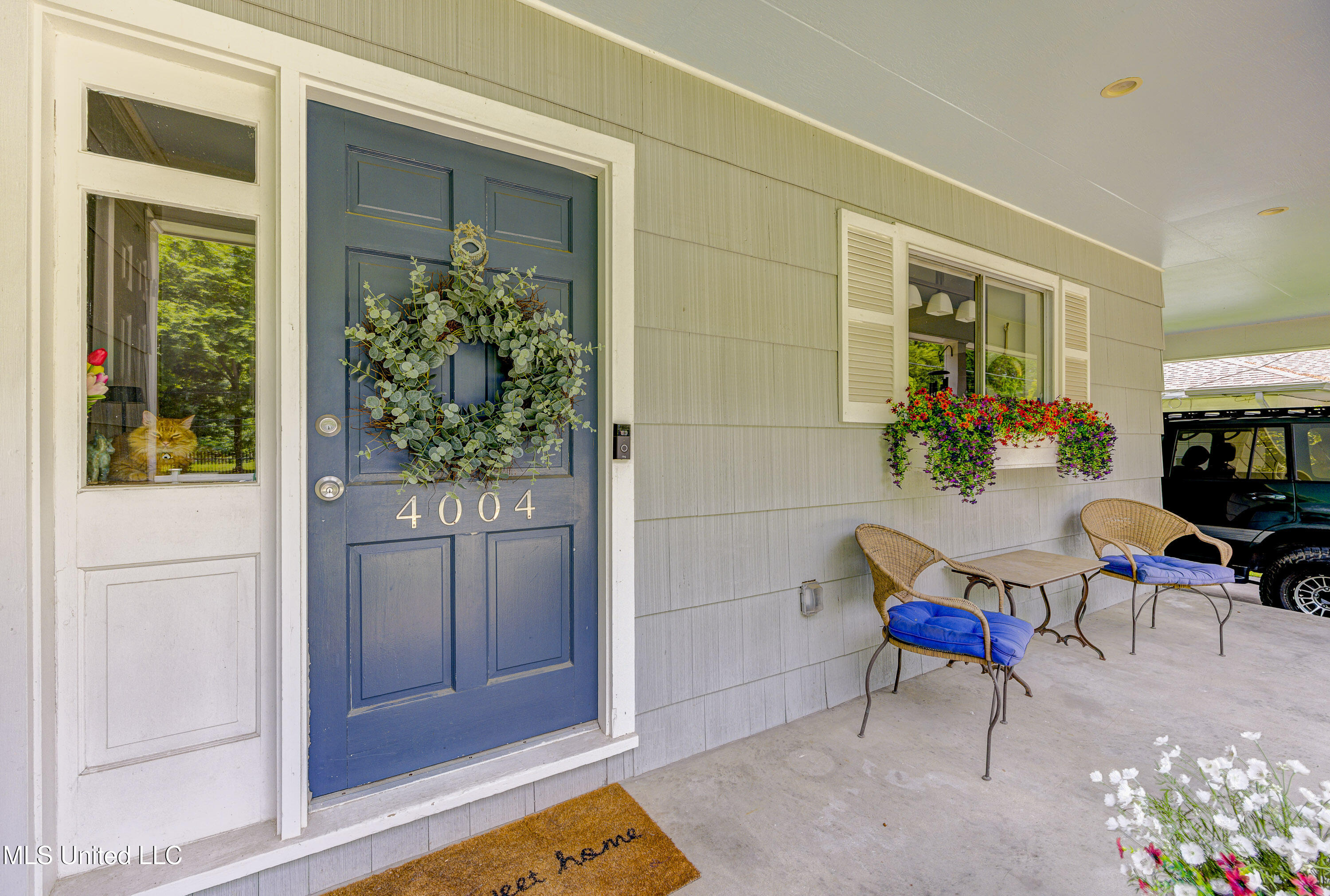 4004 Halls Ferry Road Vicksburg, MS 39180 - Photo 3 of 50 Front Porch 2