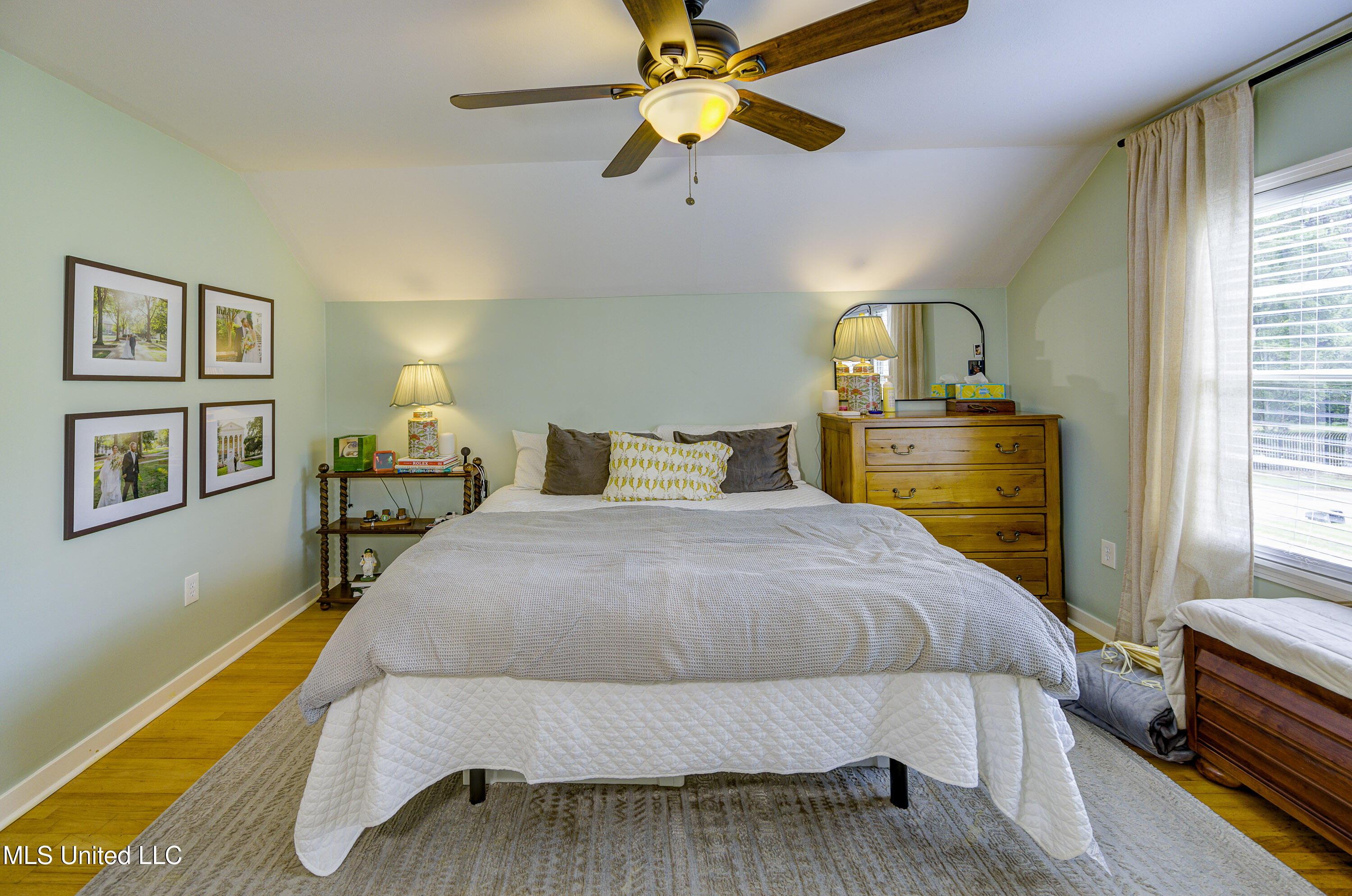 4004 Halls Ferry Road Vicksburg, MS 39180 - Photo 31 of 50 Primary Bedroom 2