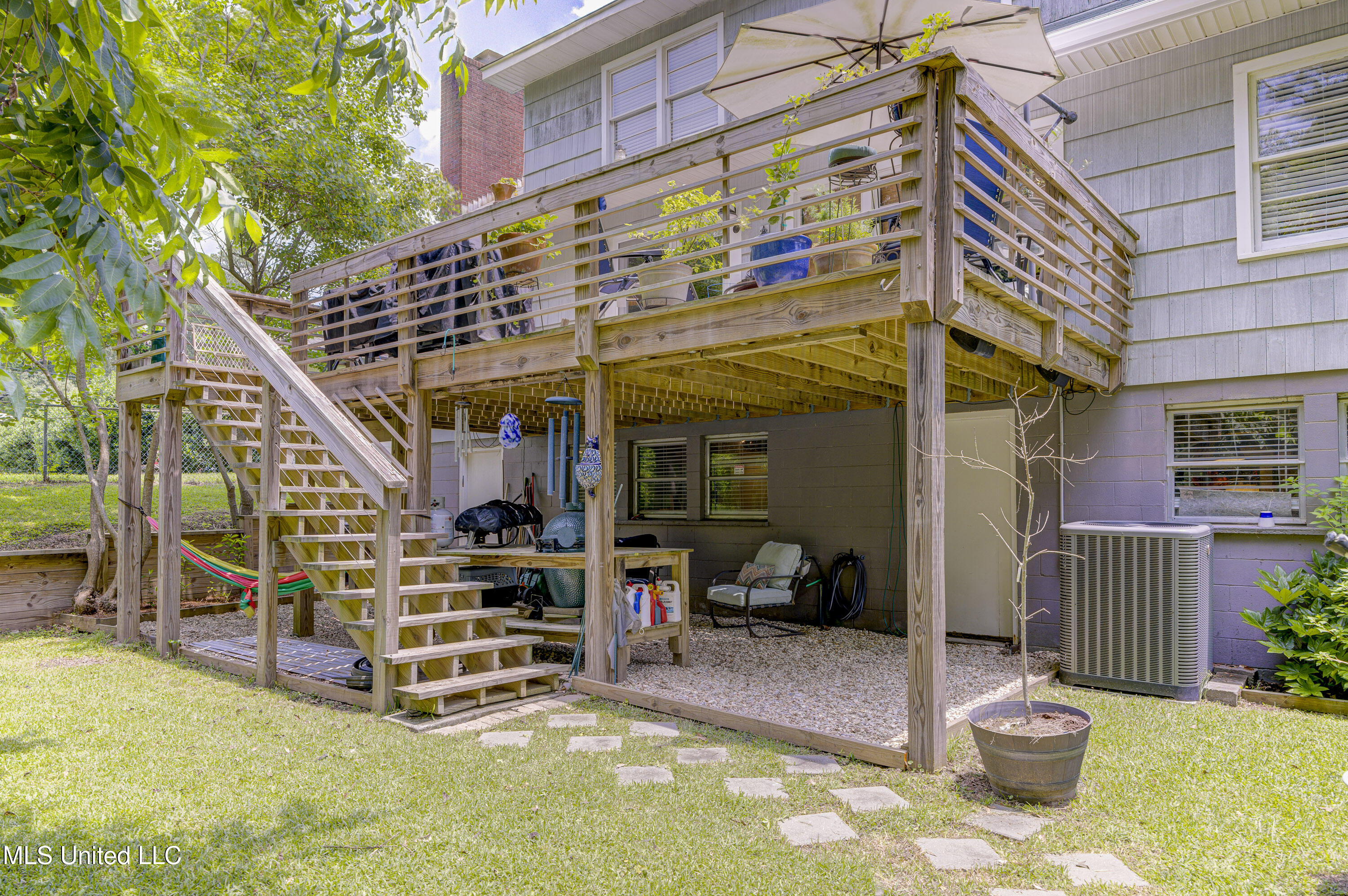 4004 Halls Ferry Road Vicksburg, MS 39180 - Photo 38 of 50 Rear Deck and Patio