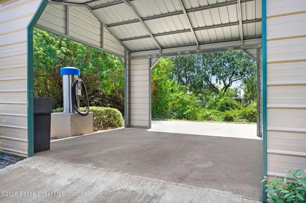 $1,400 | 7667 North Wickham Road, Unit 219, Melbourne, FL 32940