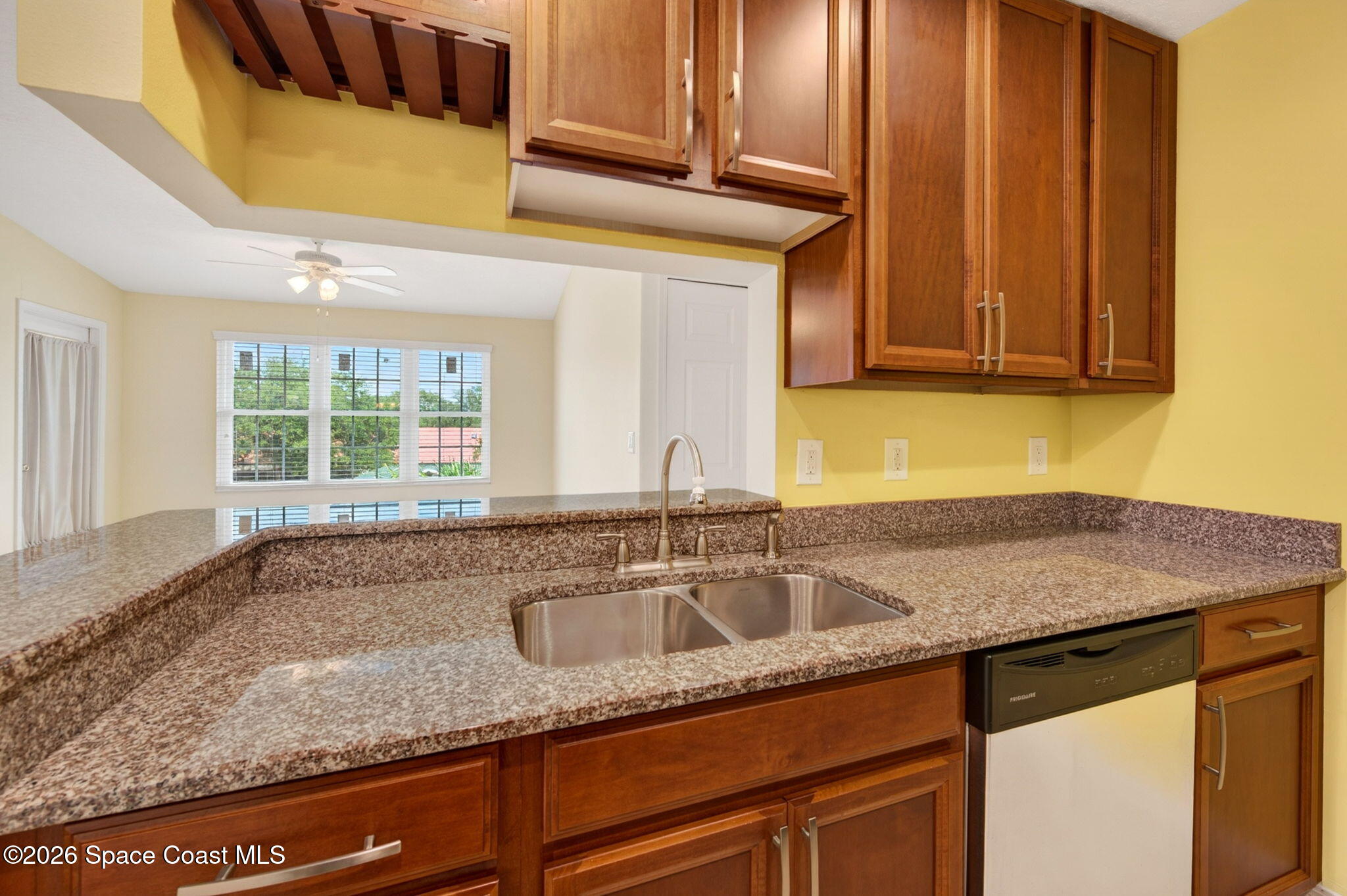 7667 North Wickham Road, Unit 219 Melbourne, FL 32940 - Photo 6 of 37 DSC_6864