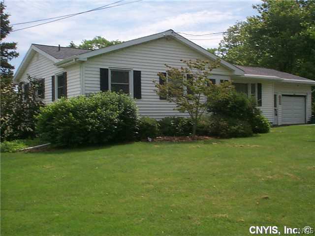 846 County Rte 25 Minetto, NY 13126 - Photo 1 of 1 Exterior Front