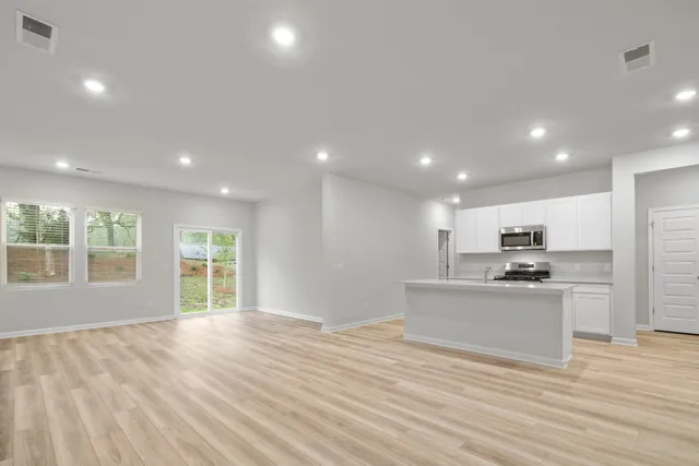 $2,495 | 3156 Lyman Ridge Road, Columbia, TN 38401