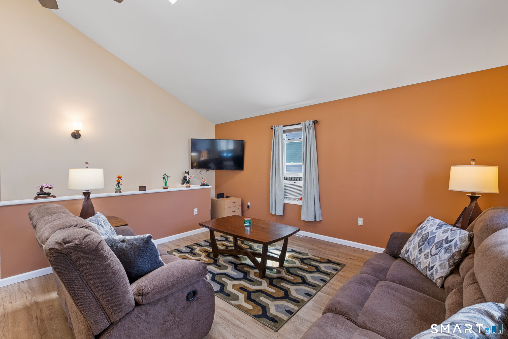 132 Howard Avenue Ansonia, CT 06401 - Photo 20 of 40