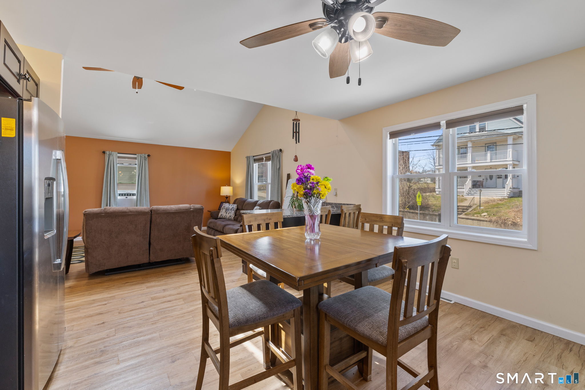 132 Howard Avenue Ansonia, CT 06401 - Photo 27 of 40