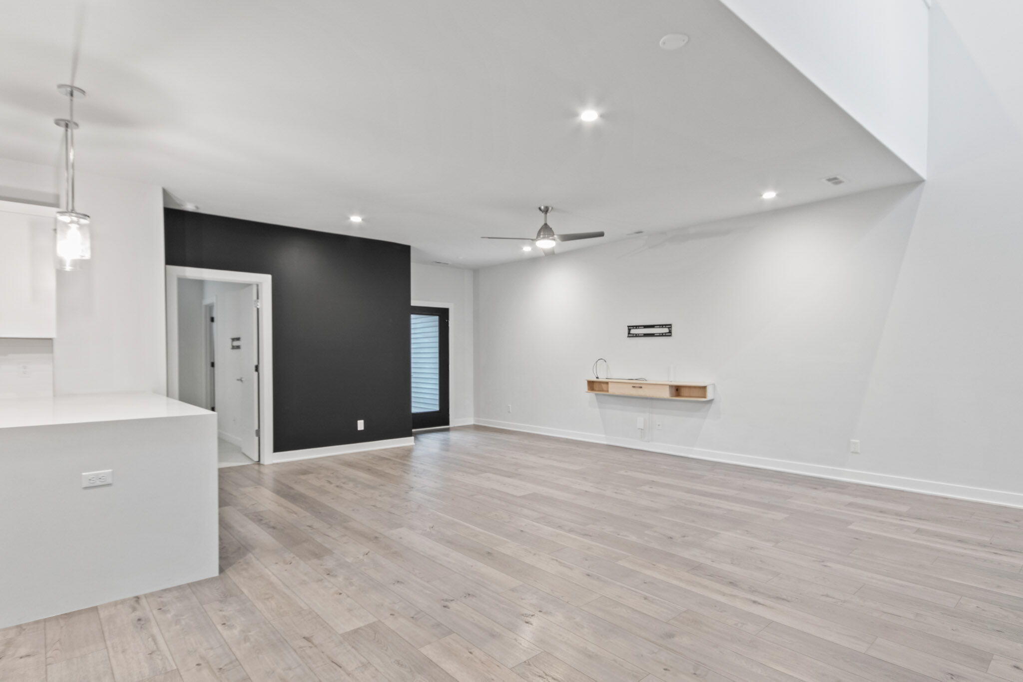 255 Nomo Place Crown Point, IN 46307 - Photo 14 of 83 2048x1365