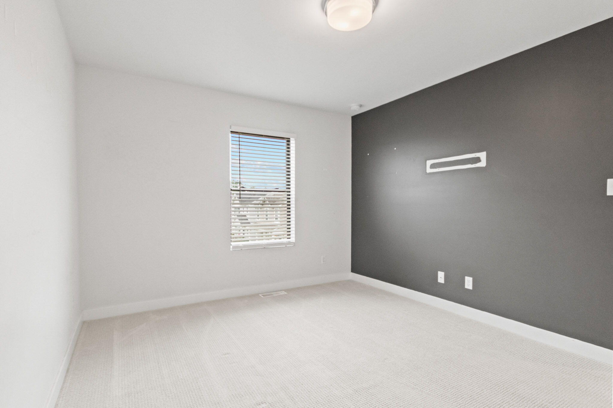 255 Nomo Place Crown Point, IN 46307 - Photo 38 of 83 an empty room with a window