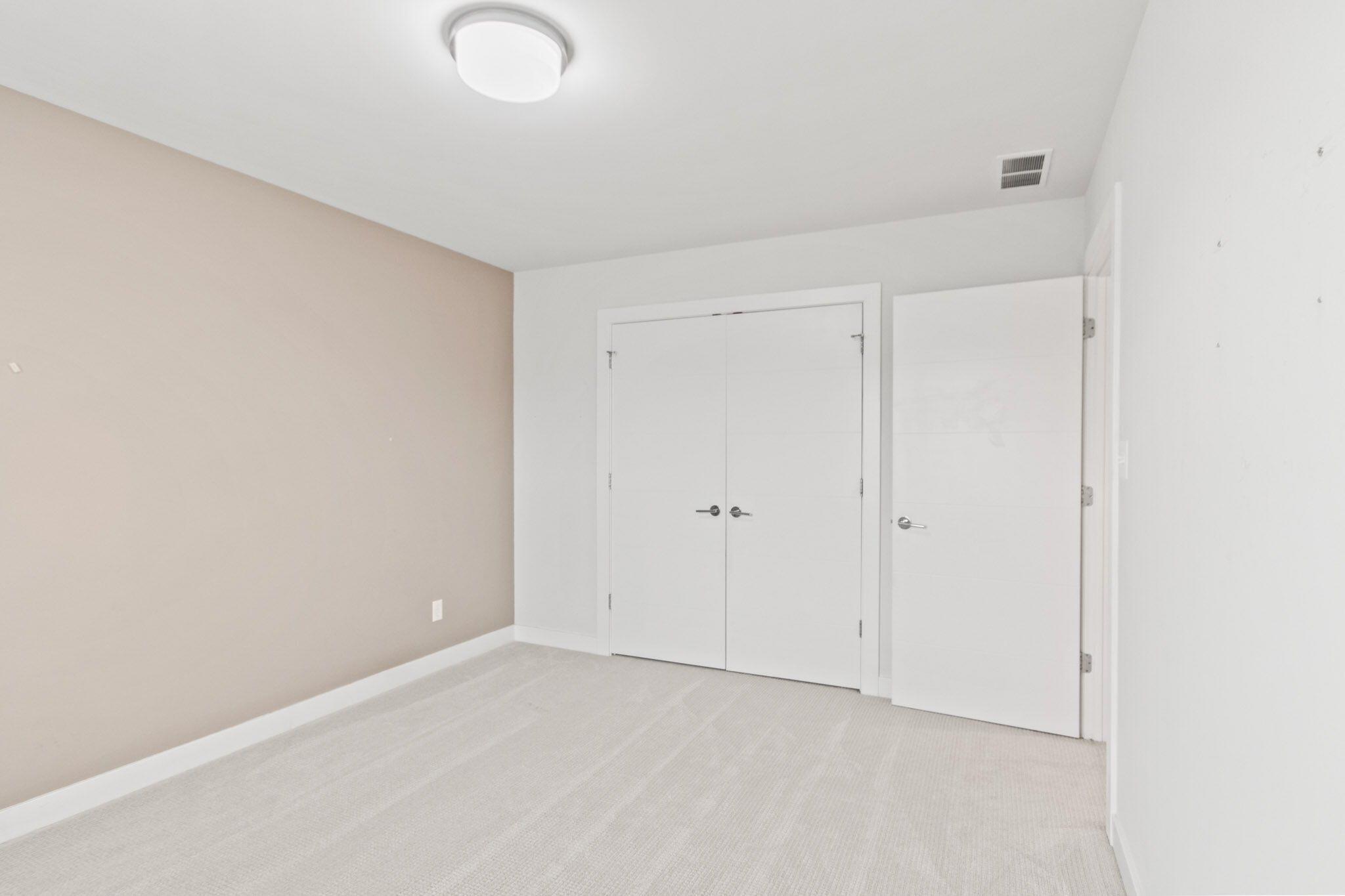 255 Nomo Place Crown Point, IN 46307 - Photo 47 of 83 2048x1365