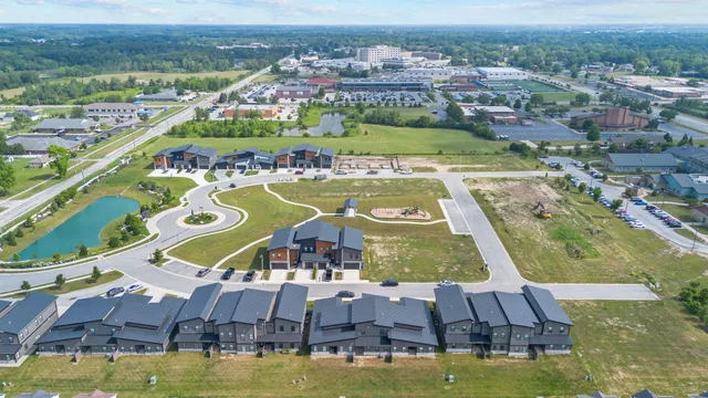 $399,900 | 255 Nomo Place, Crown Point, IN 46307