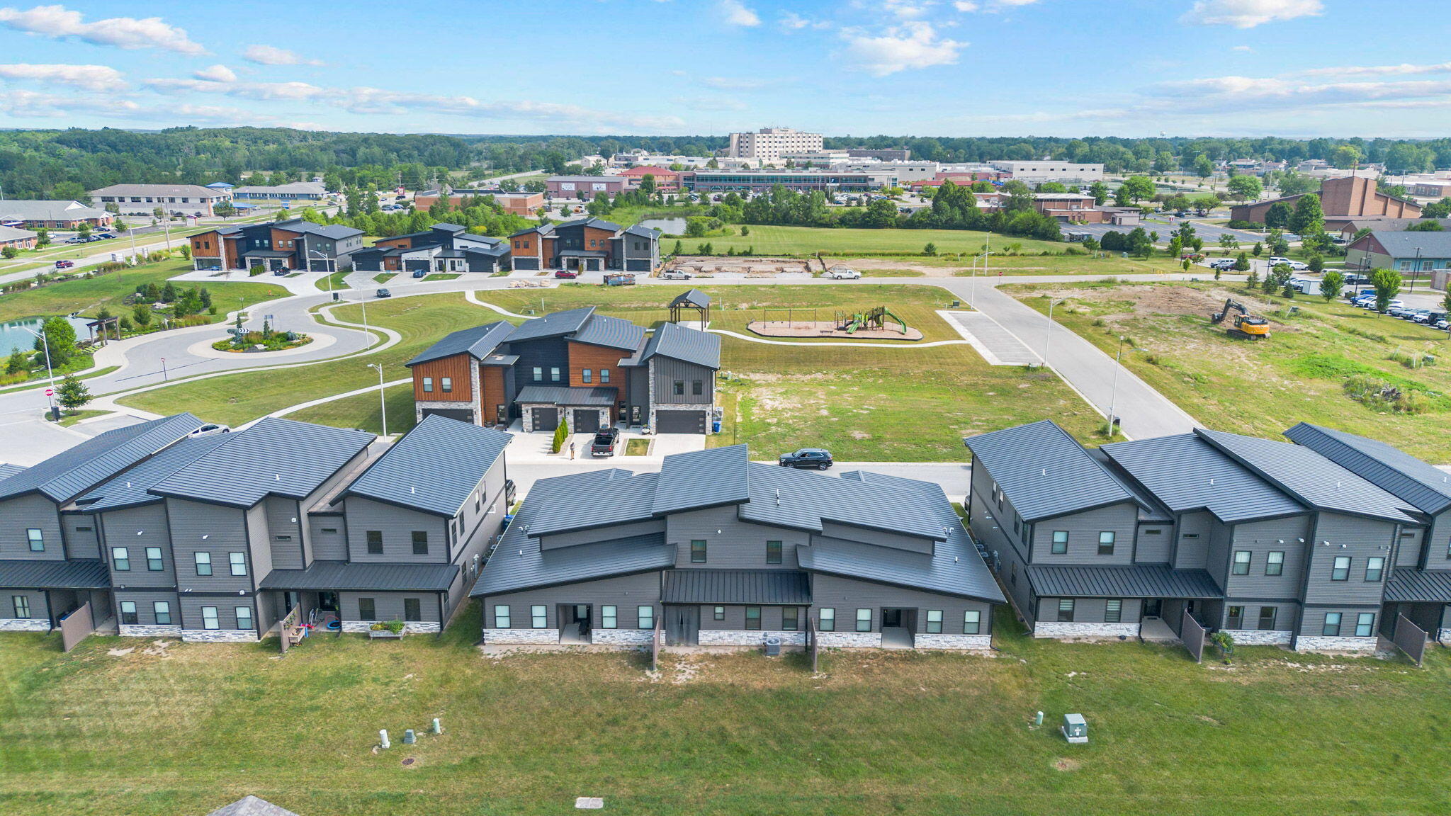 255 Nomo Place Crown Point, IN 46307 - Photo 77 of 83 2048x1152