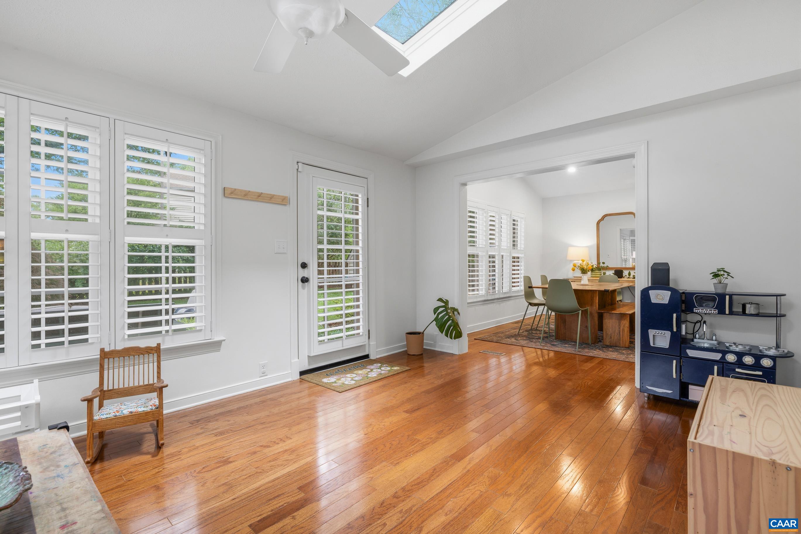 1518 Old Brook Road Charlottesville, VA 22901 - Photo 16 of 49