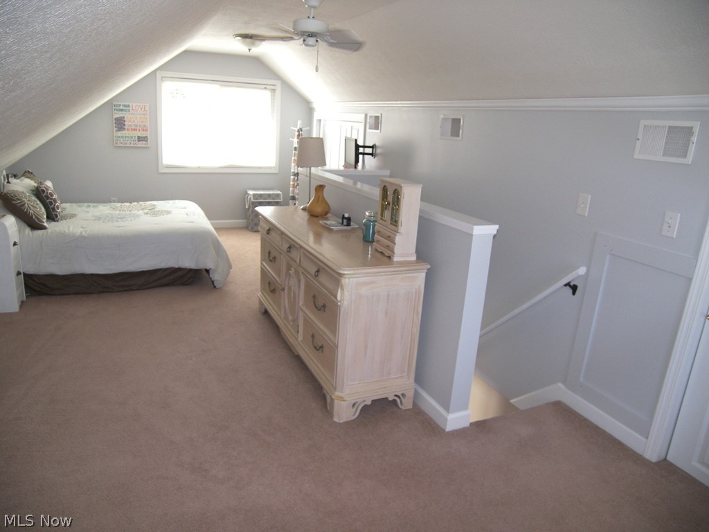 1739 Lyndhurst Road Lyndhurst, OH 44124 - Photo 15 of 21