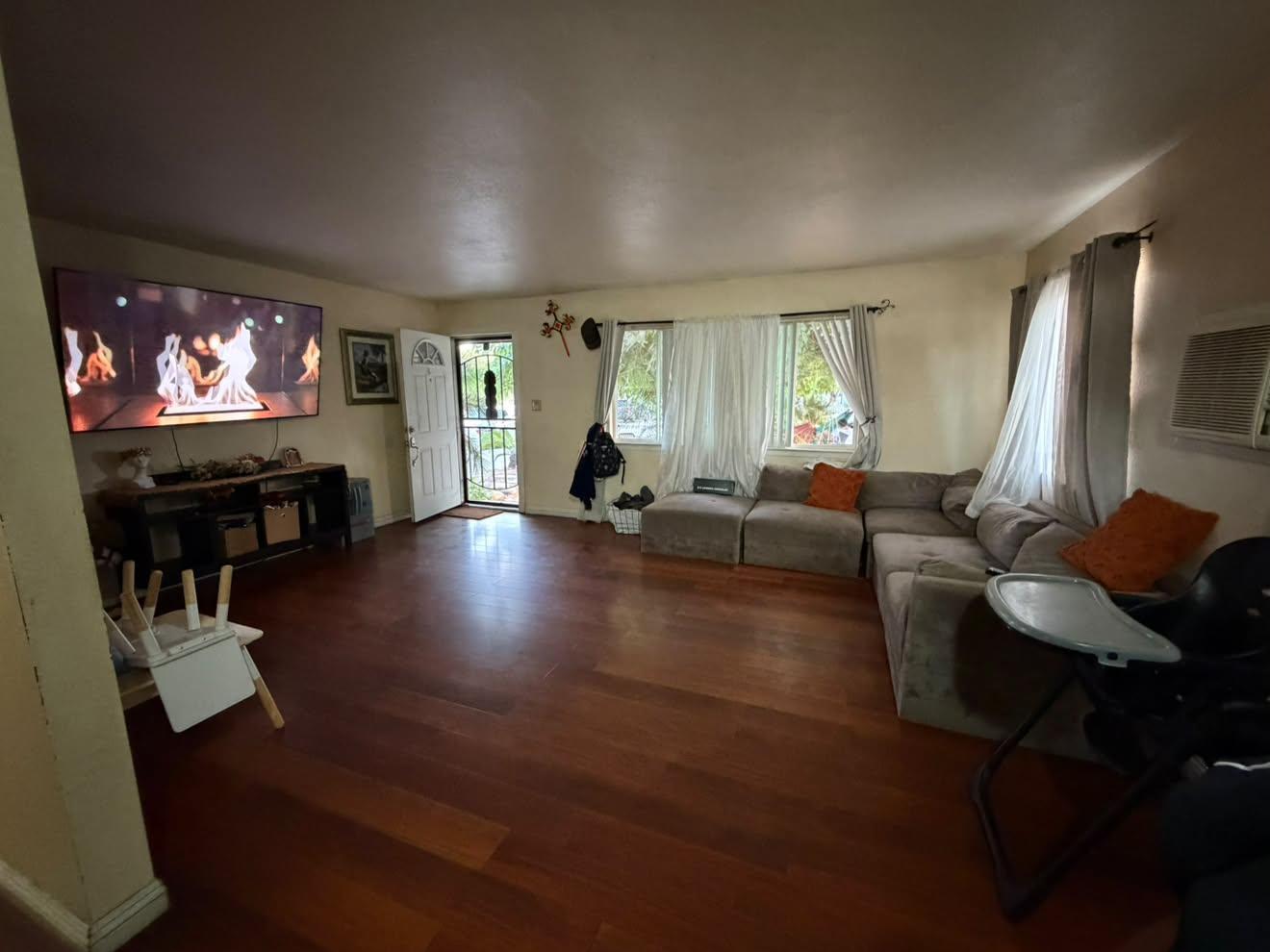 571 U Street Rio Linda, CA 95673 - Photo 4 of 14 Gallery Image 4