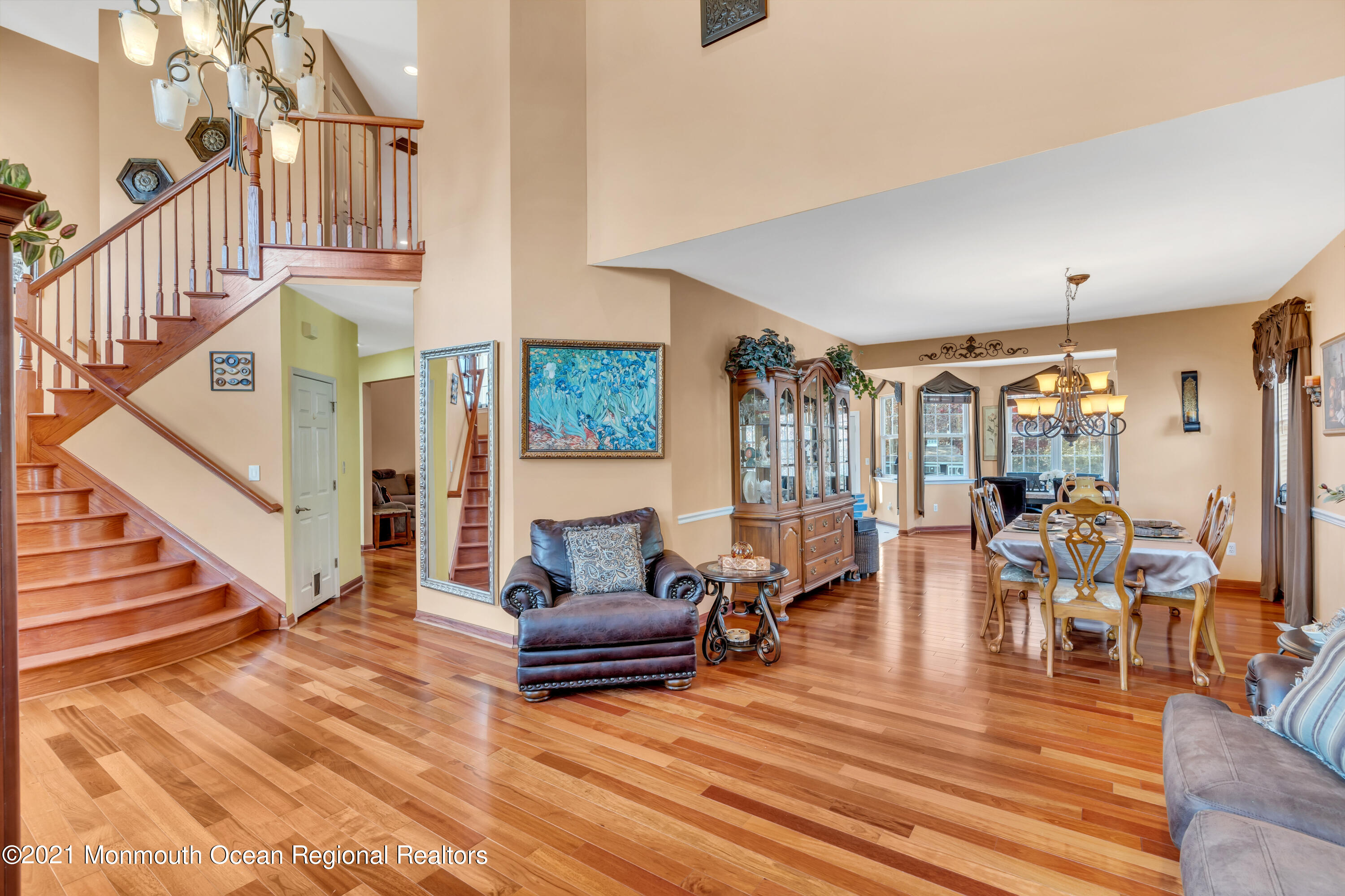 36 Woods Edge Drive Jackson, NJ 08527 - Photo 15 of 85 a living room with furniture and a table with wooden floor