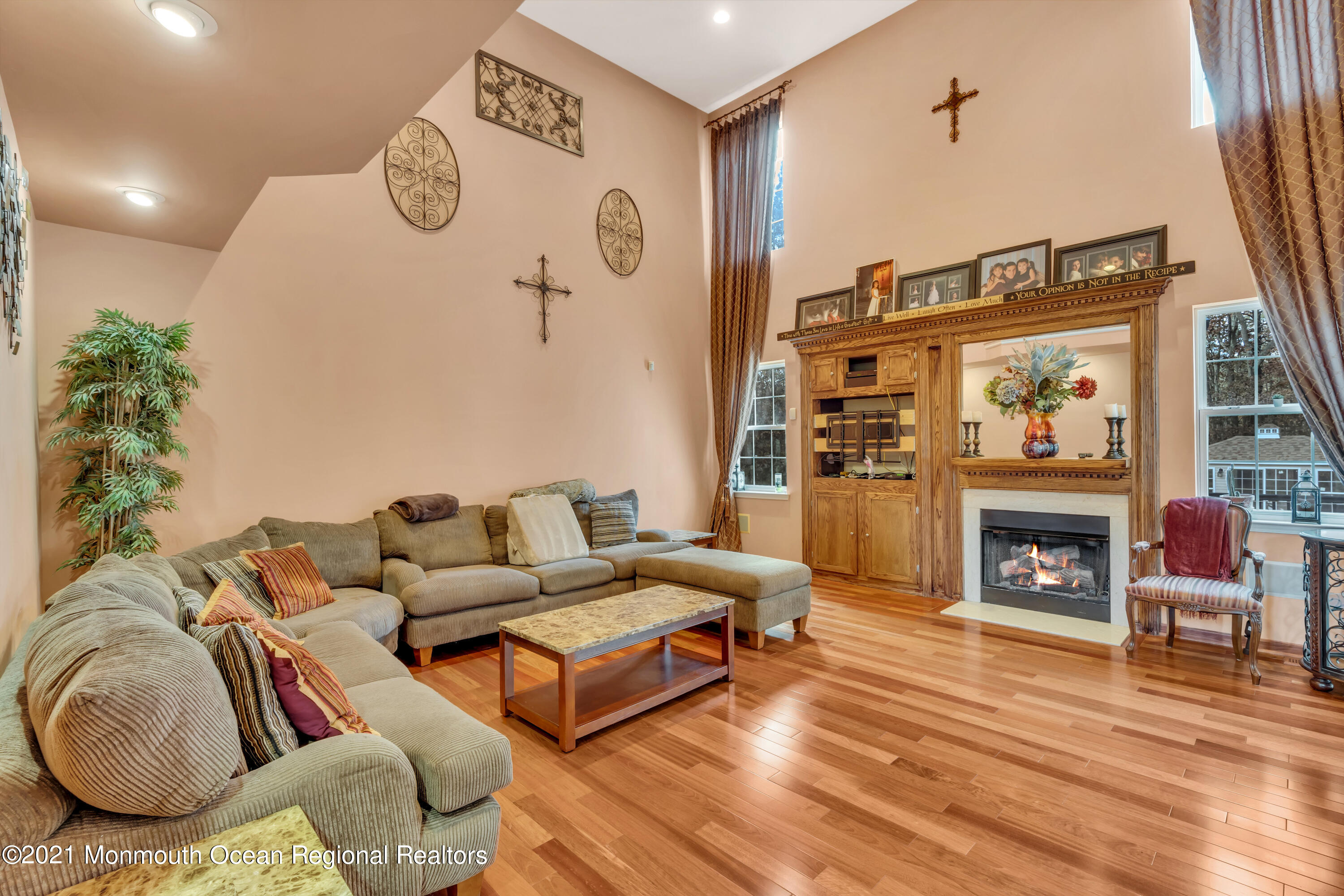 36 Woods Edge Drive Jackson, NJ 08527 - Photo 29 of 85 a living room with furniture and a fireplace