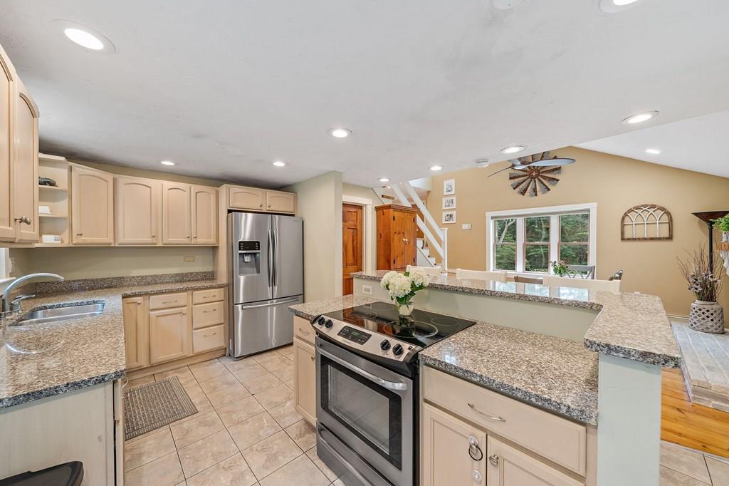 30 Shepherd's Path Marshfield, MA 02050 - Photo 2 of 28 Gallery Image 2