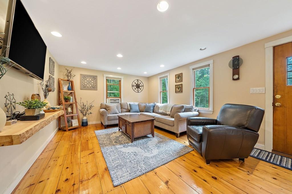 30 Shepherd's Path Marshfield, MA 02050 - Photo 8 of 28 Gallery Image 8
