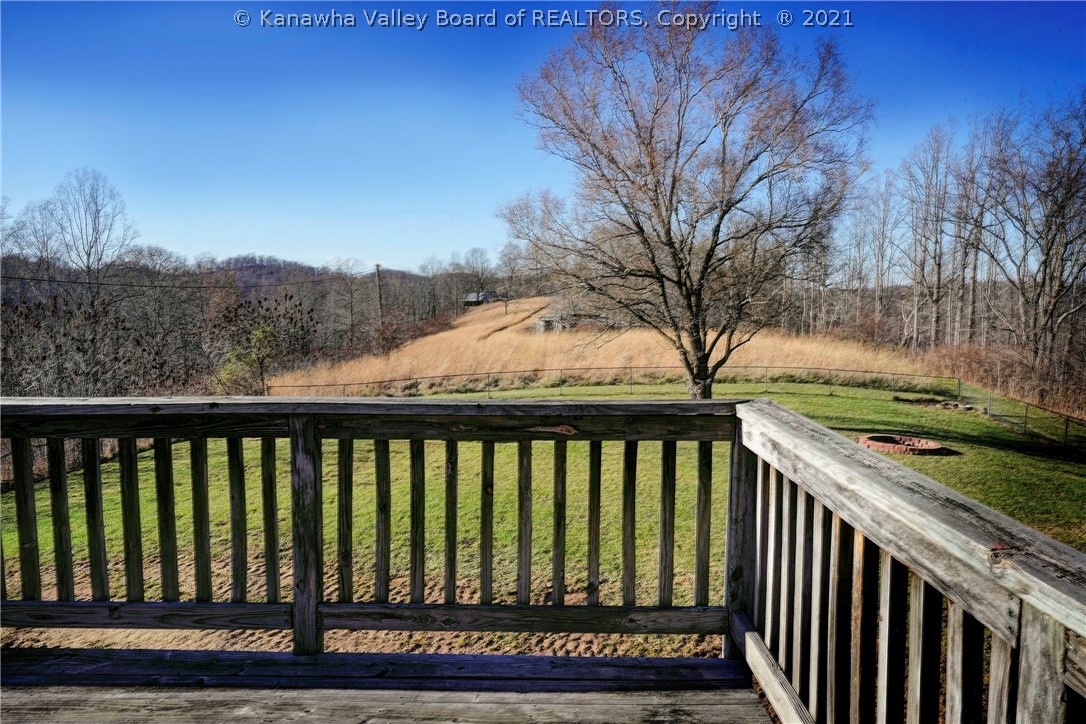 2256 Long Ridge Road Elkview, WV 25071 - Photo 30 of 32 Gallery Image 30