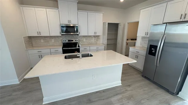 $2,800 | 2304 Hen Road, Minneola, FL 34715