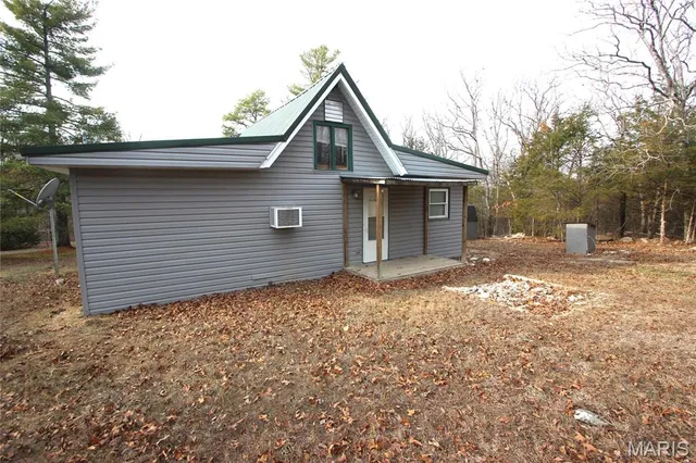 $74,900 | 11473 Holiday Shores Drive, Bismarck, MO 63624