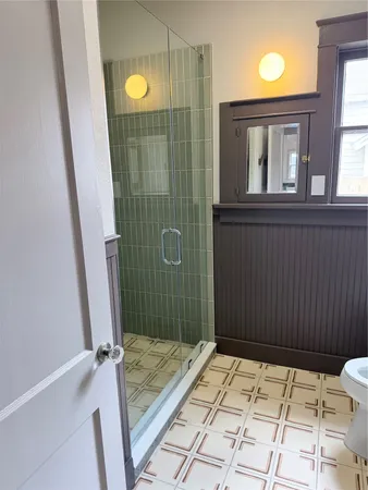 $2,450 | 1914 West Magnolia Avenue, San Antonio, TX 78201