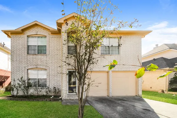 $2,100 | 4342 Lakewood Drive, Pasadena, TX 77504