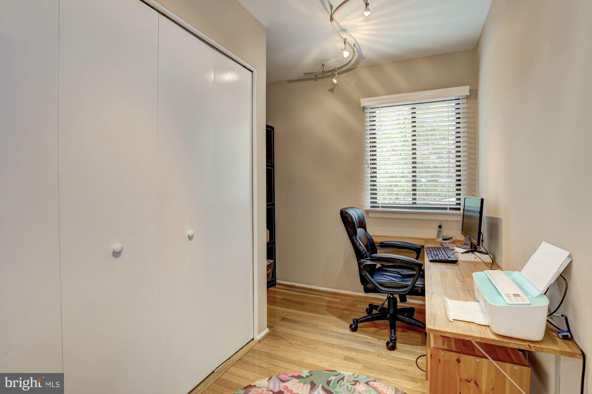 15209 Watergate Road Silver Spring, MD 20905 - Photo 23 of 30 Office/Computer Room
