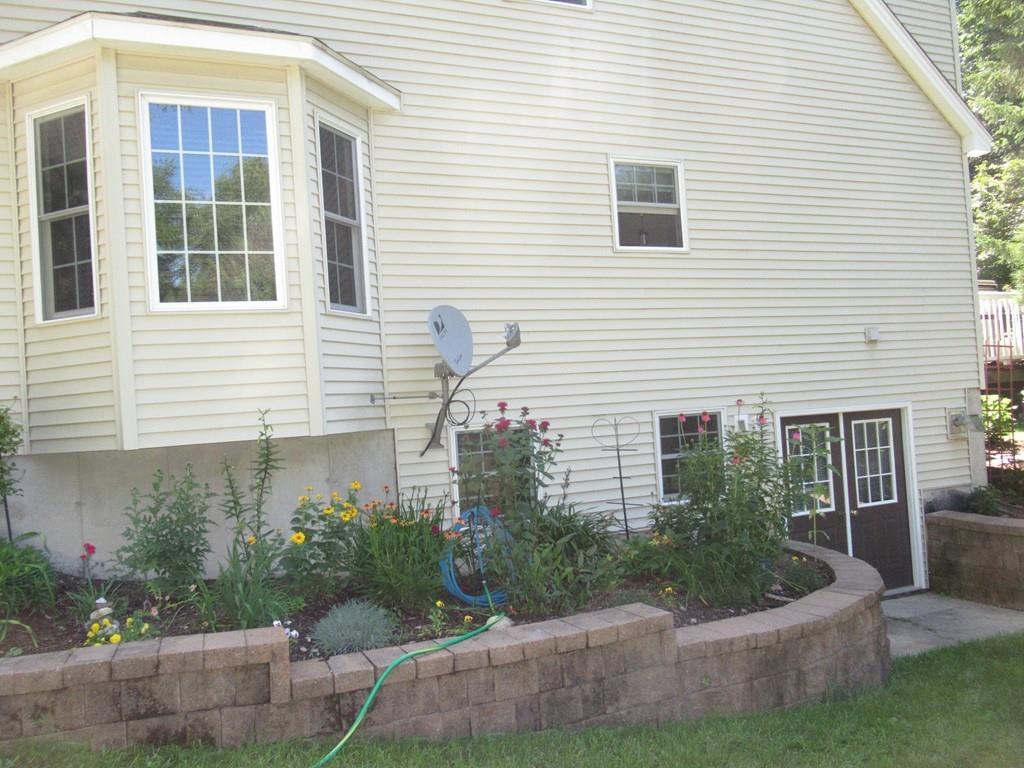 186 Bennett Road Hampden, MA 01036 - Photo 36 of 42