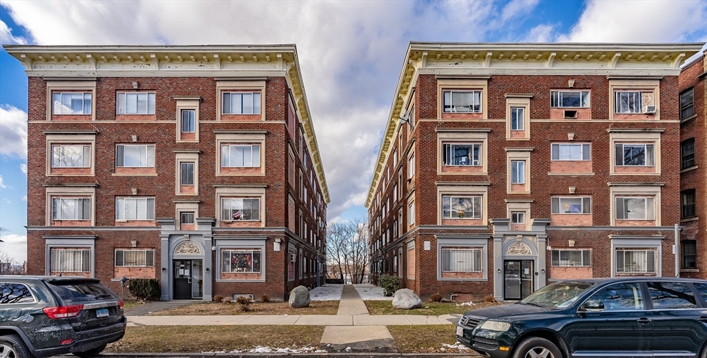 202-212 Pearl Street Springfield, MA 01105 - Photo 1 of 42 a front view of a building