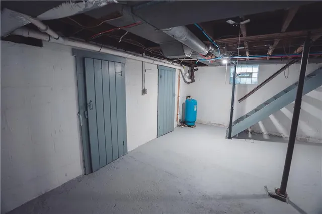 $139,900 | 1739 North Water Avenue, Hermitage, PA 16148