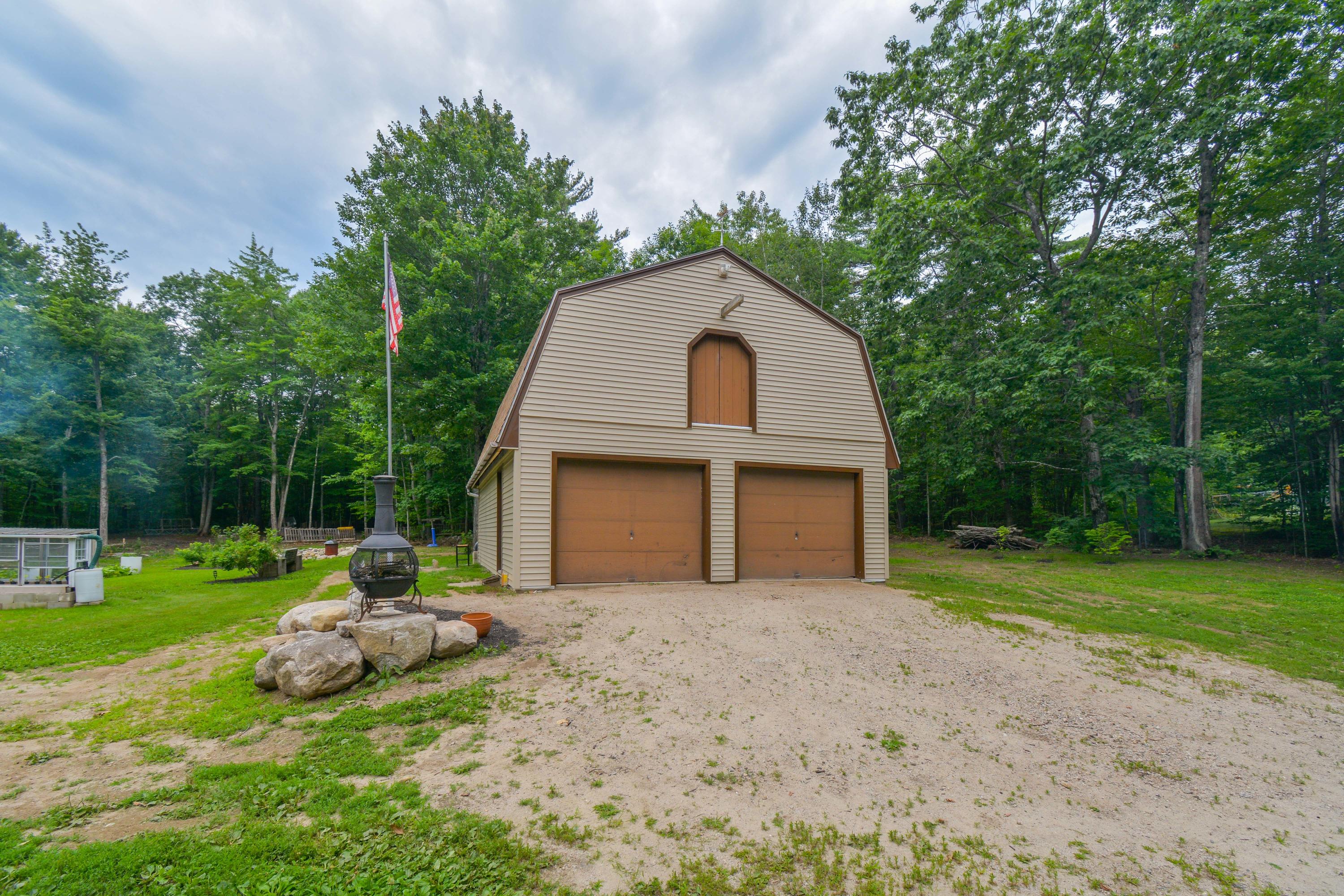 105 Gore Road Raymond, ME 04071 - Photo 24 of 30 DSC_9103