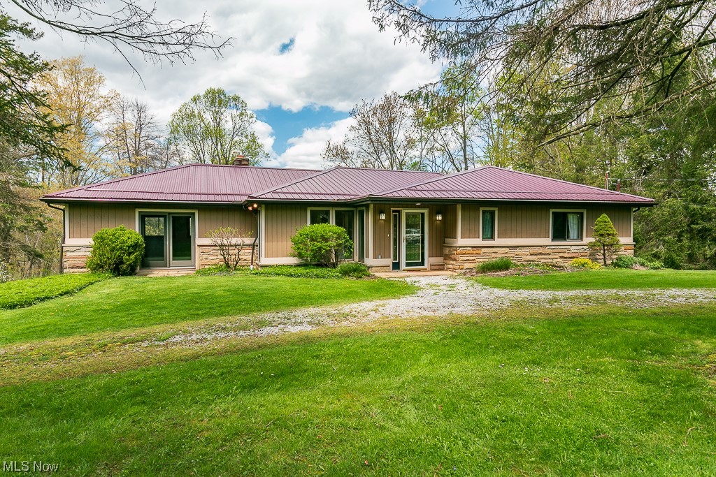 11040 Fairmount Road Newbury, OH 44065 - Photo 2 of 35 Newer metal roof