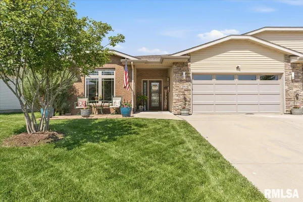 $350,000 | 7003 Preston Drive, Springfield, IL 62711