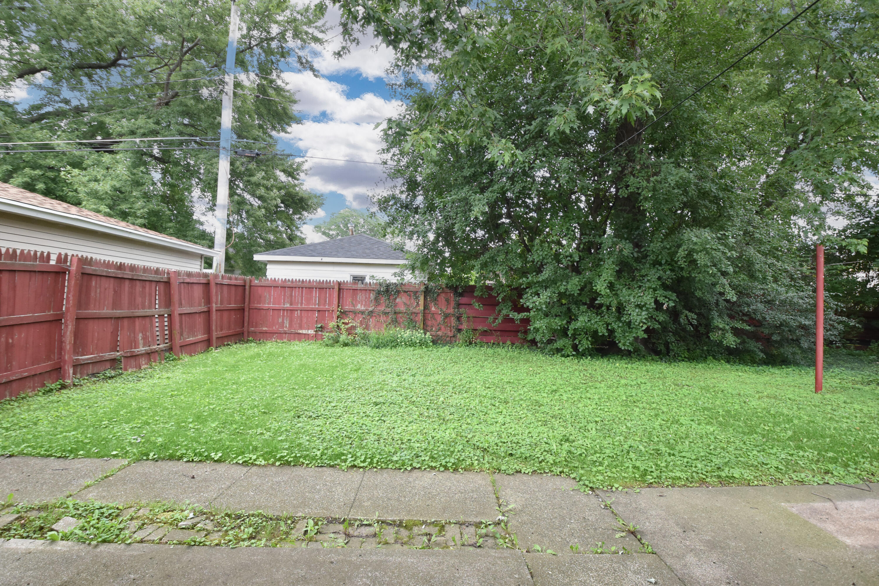 3421 St Clair Street Racine, WI 53402 - Photo 36 of 39 Backyard